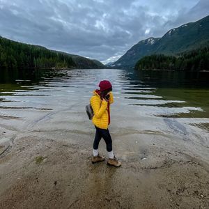 Meet your Posher, Claudia luciana